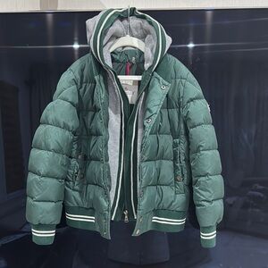 Moncler Green Puffer Jacket with Hood and Glossy Finish
